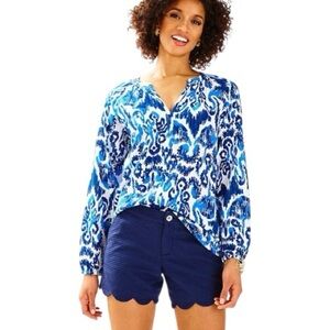 Lilly Pulitzer Shorts Women’s Size 4 True Navy Buttercup Scallop‎ Hem 5”